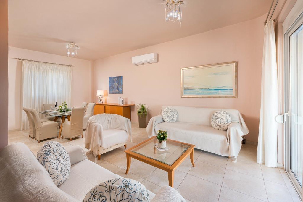 גנאדי Marysol Luxury Villa מראה חיצוני תמונה